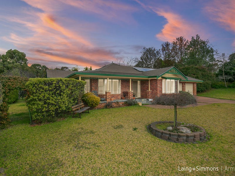 72 The Avenue, Armidale, NSW 2350