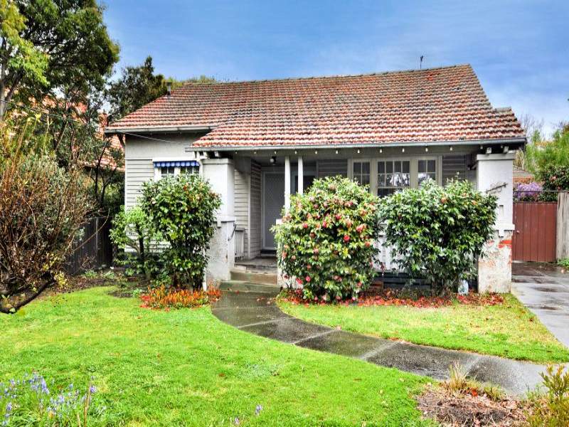 26 Athelstan Road, Camberwell, Vic 3124 Property Details