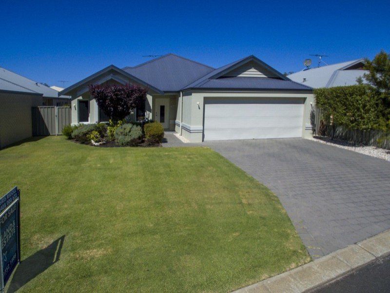 17 Latrobe Place, Abbey, WA 6280 Property Details