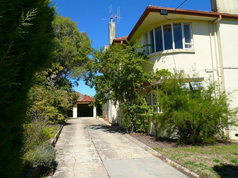 47 Camp Street, Beechworth, Vic 3747 Property Details