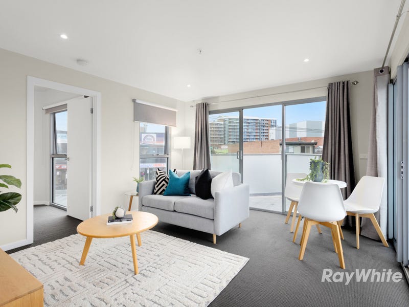 2/40 Koornang Road, Carnegie, Vic 3163 Property Details