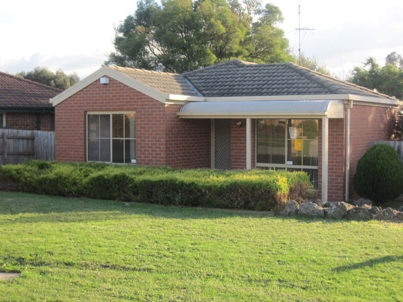 7 Rossetti Court, Pakenham, Vic 3810 Property Details