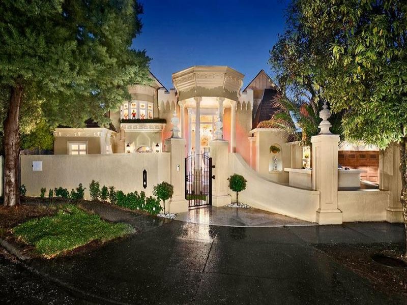 9 Belvedere Avenue, Wheelers Hill, VIC 3150 9 Belvedere Avenue, Wheelers Hill, VIC 3150