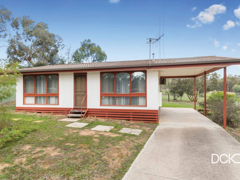 131133 Edwards Road, Maiden Gully, VIC 3551