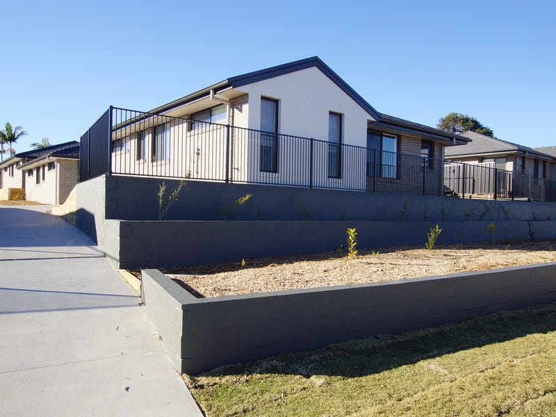 2/15 Sullivans Road, Moonee Beach, NSW 2450