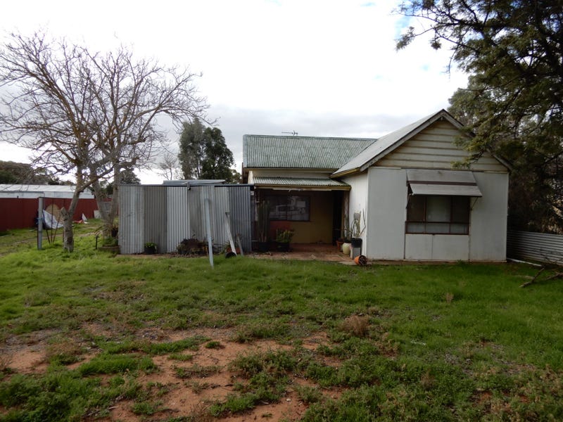 5 Dutton St, Jamestown, SA 5491 Property Details