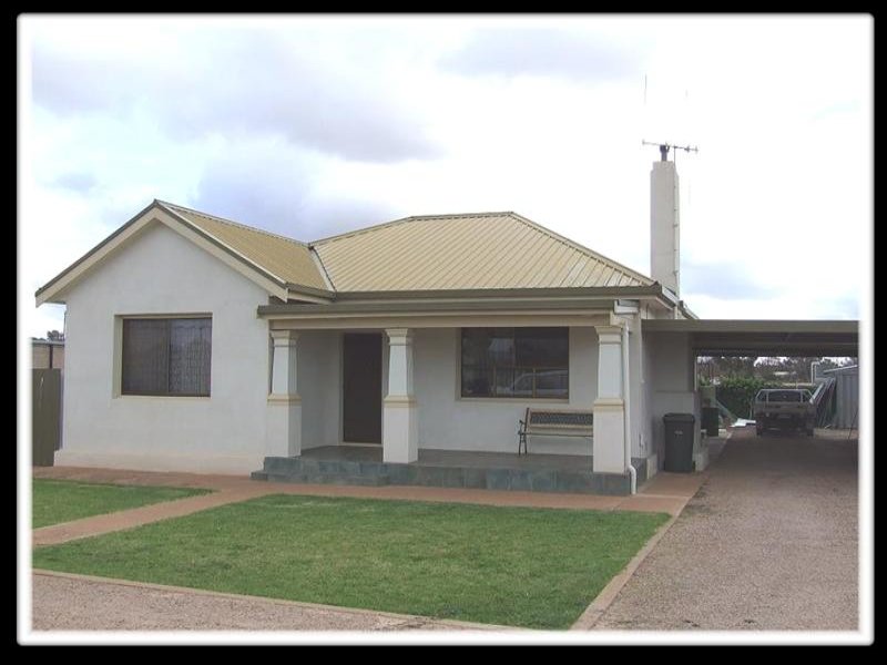 5 Centre Street, Gladstone, SA 5473 Property Details