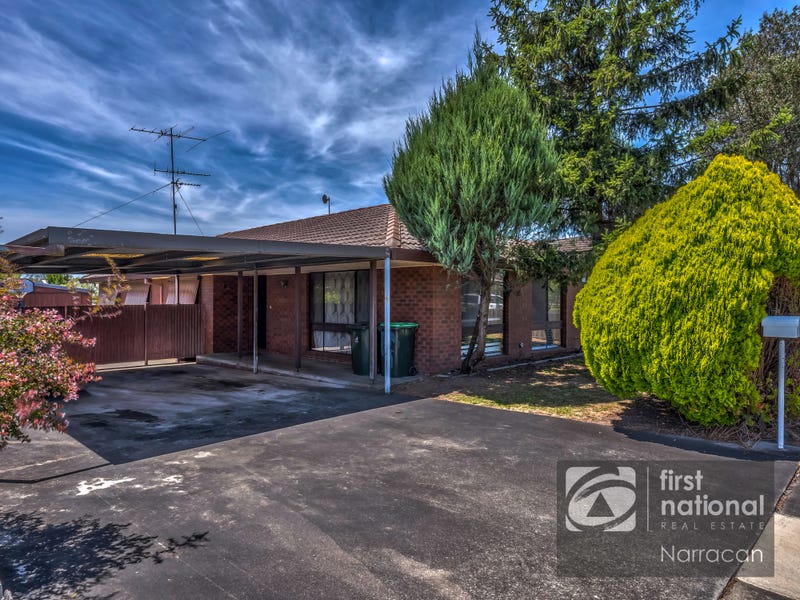 16 Peer Street, Moe, VIC 3825