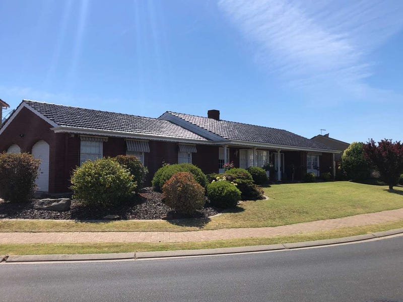 30 Sir John Marks Drive, West Lakes, SA 5021 30 Sir John Marks Drive, West Lakes, SA 5021
