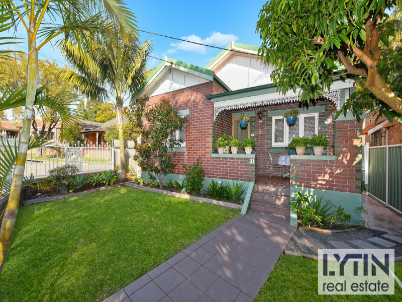 31 cooks avenue, Canterbury, NSW 2193 Property Details