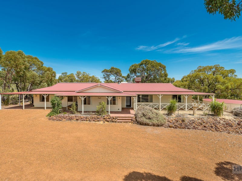 80 Blue Squill Drive, Lower Chittering, WA 6084 House for Sale