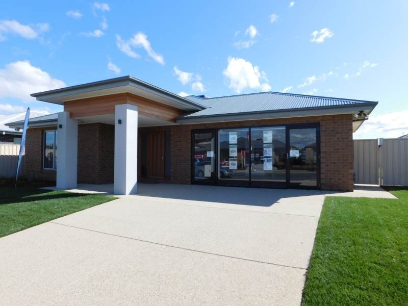 45 Canterbury Ave, Shepparton, Vic 3630 Property Details