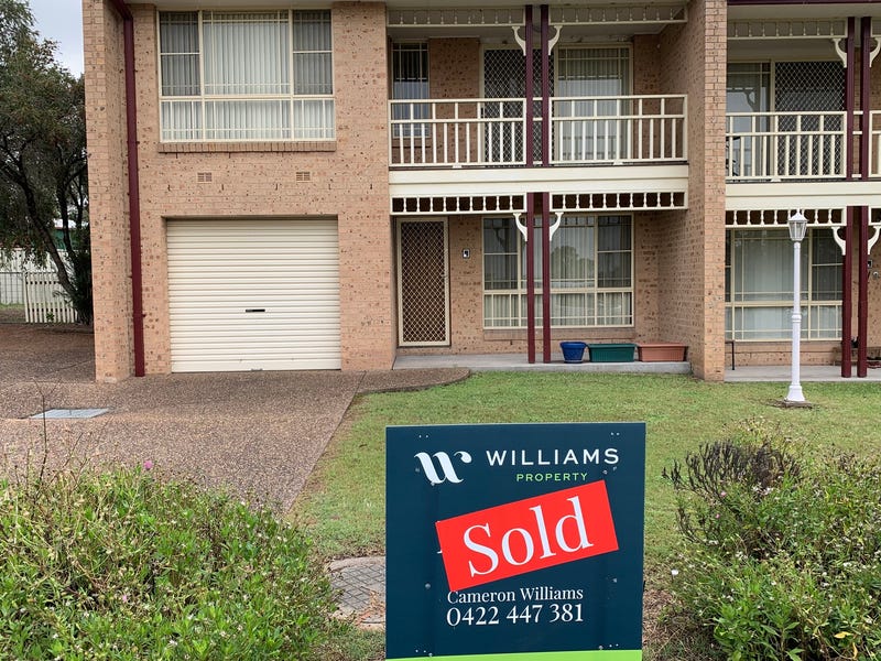 1/210 Henry Drive, Singleton, NSW 2330 Property Details