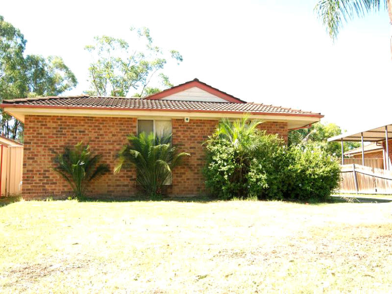 123 Banks Drive, St Clair, NSW 2759