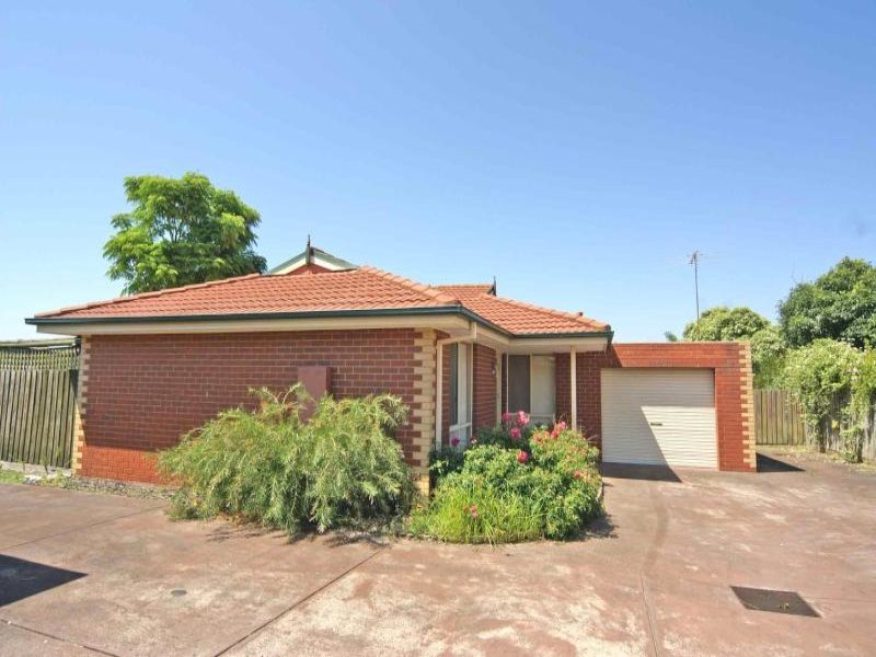 2/11 Bryson Court, Endeavour Hills, VIC 3802