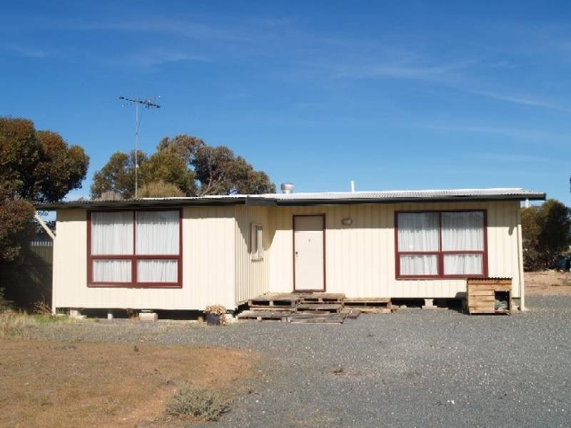 23 South Terrace, Blanchetown, SA 5357