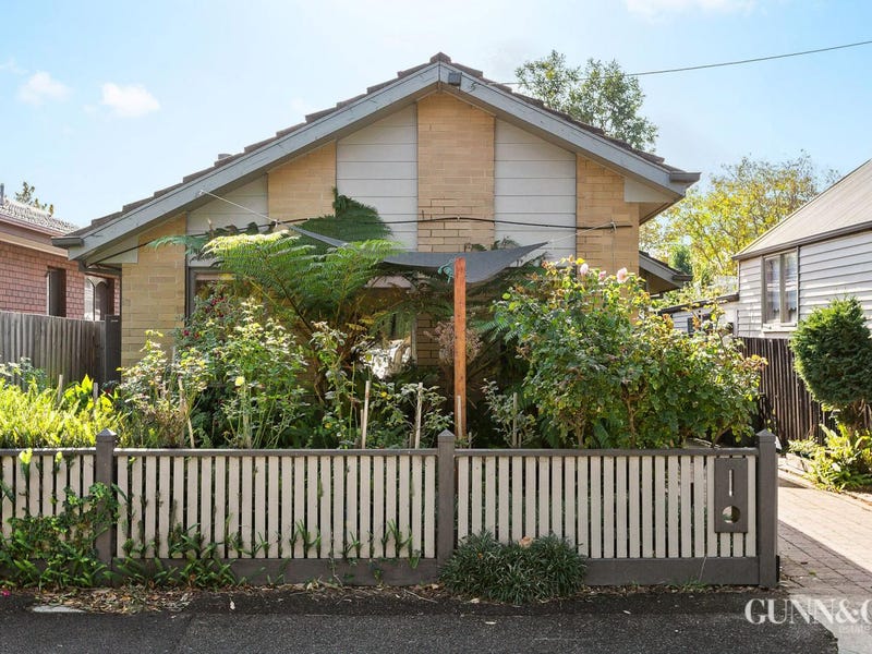 22 Railway Place, Williamstown, Vic 3016 Property Details