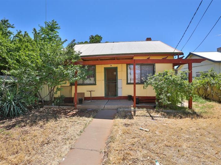196 Eleventh Street, Mildura, Vic 3500 Property Details