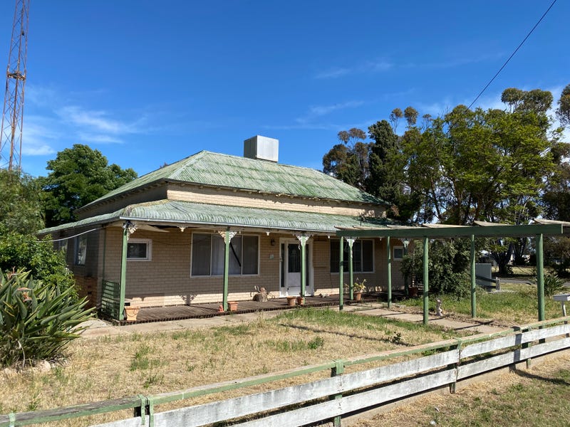 84 Henty Highway, Beulah, VIC 3395 - realestate.com.au