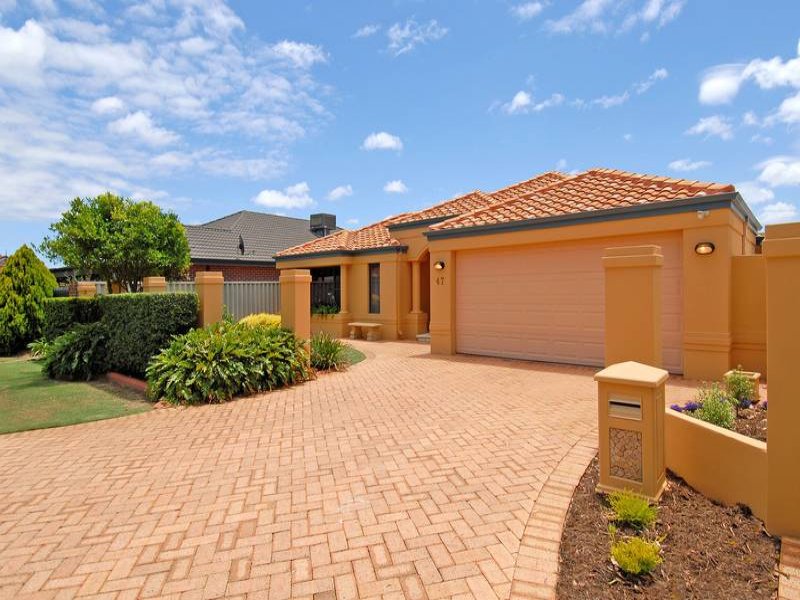 47 Delonix Circle, Woodvale, WA 6026