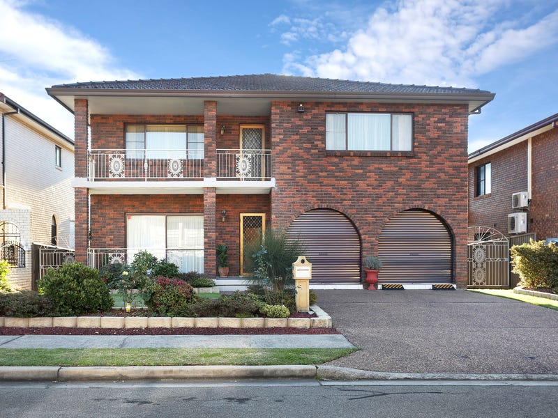 5 Fitzroy Close, St Johns Park, NSW 2176