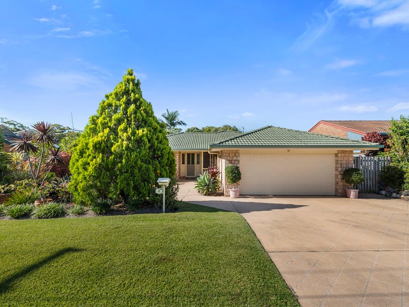 5 Lake View Avenue, Safety Beach, NSW 2456