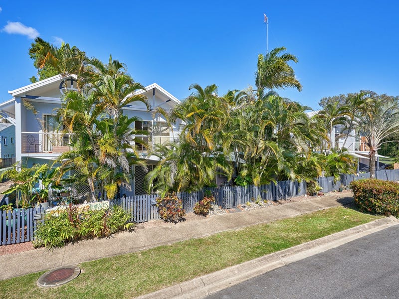 2/4345 Rutherford Street, Yorkeys Knob, QLD 4878