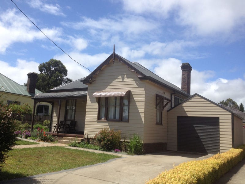 48 Kirkwood Street, Armidale, NSW 2350