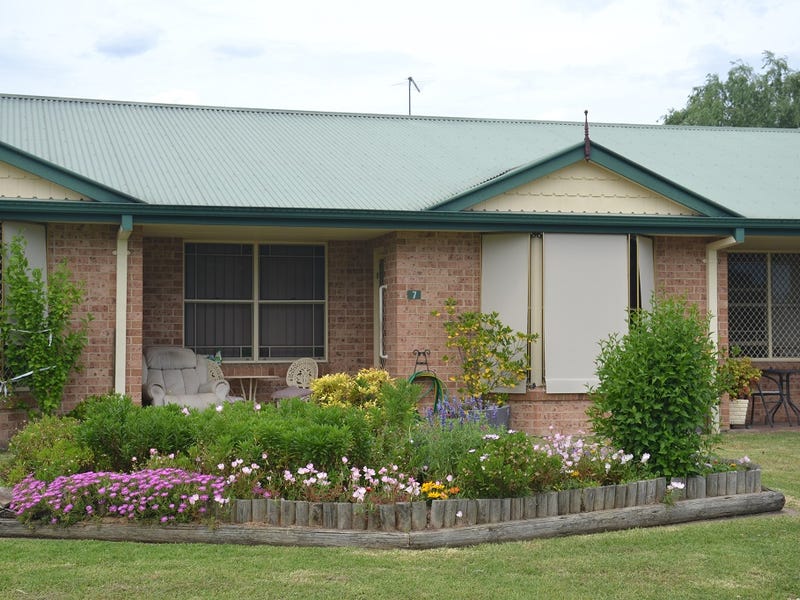 7/55 Granville Street, Inverell, NSW 2360 Property Details