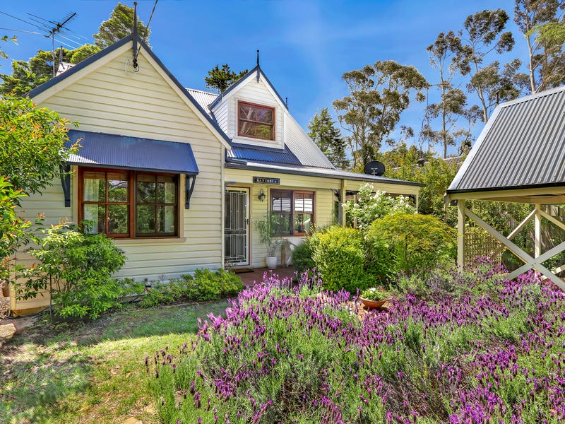 240 Hat Hill Road, Blackheath, NSW 2785 Property Details