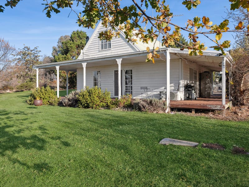 2104 Heathcote Redesdale Road, Redesdale, Vic 3444 House for Sale