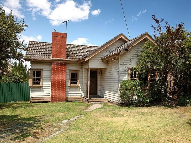 16 Bendigo Avenue, Bentleigh, Vic 3204 Property Details