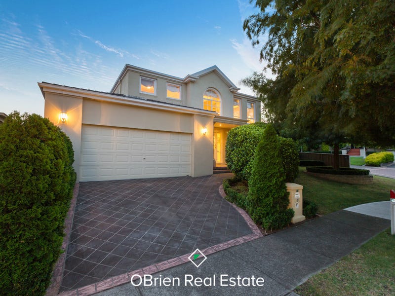 7 The Oval, Berwick, VIC 3806