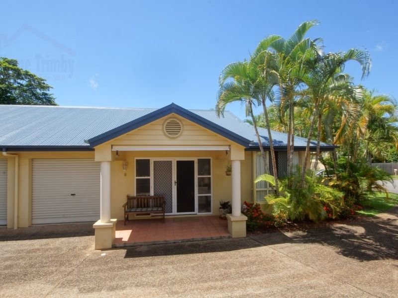 6 Hedley Close, Redlynch, Qld 4870 Property Details