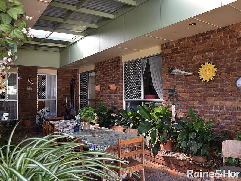 82 Winton Street, Goondiwindi, QLD 4390