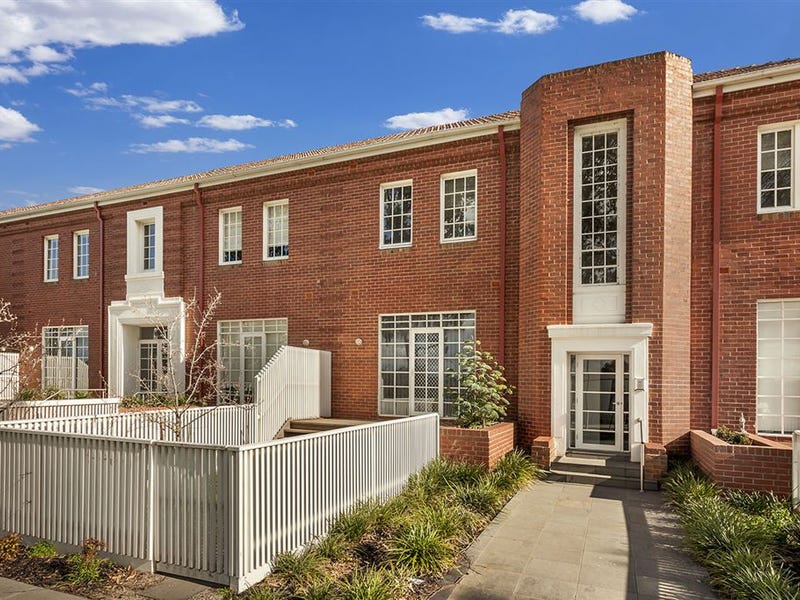 2/40 Linacre Drive, Bundoora, Vic 3083 Property Details