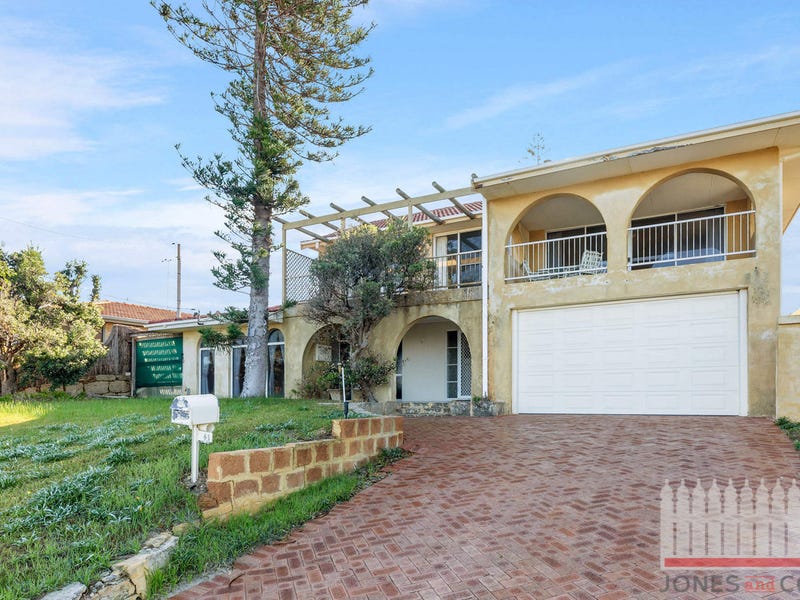 41 Compass Circle, Yanchep, WA 6035 Property Details
