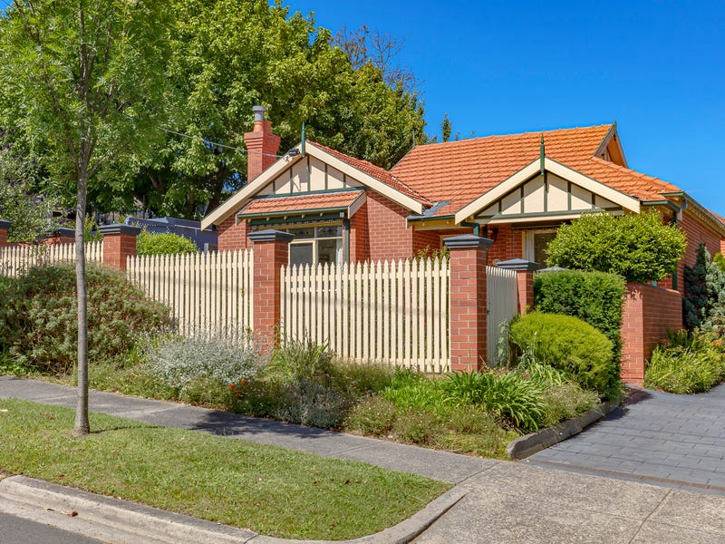 1/1 Mont Iris Avenue, Glen Iris, Vic 3146