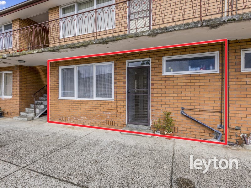 2/17 Royal Avenue, Springvale, Vic 3171 Property Details