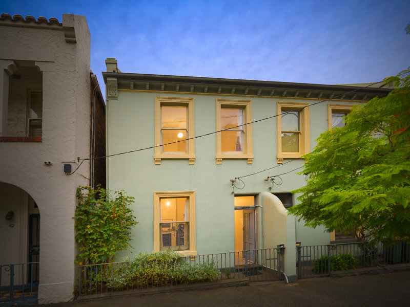 40 Carlton Street, Carlton, Vic 3053 Property Details