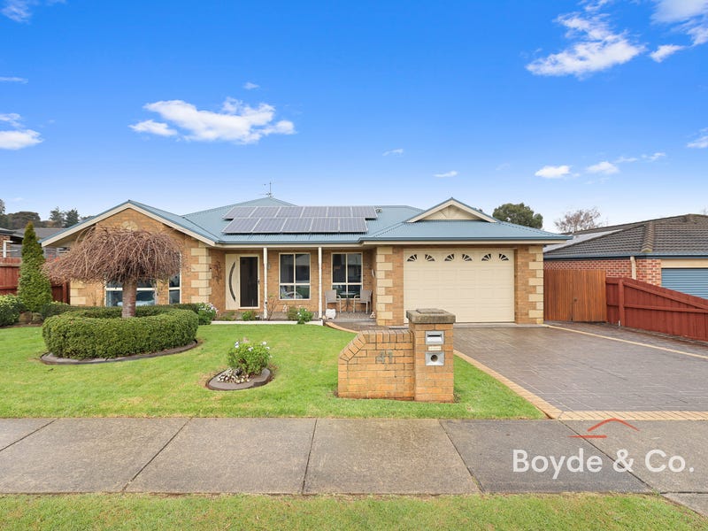 41 Cook Street, Drouin, Vic 3818 House for Sale