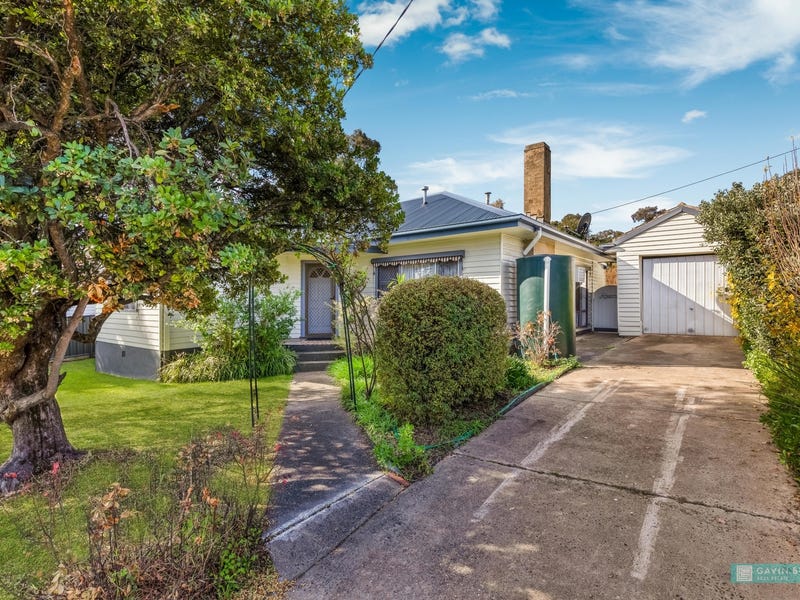 3 Dale St, Kennington, Vic 3550 House for Sale