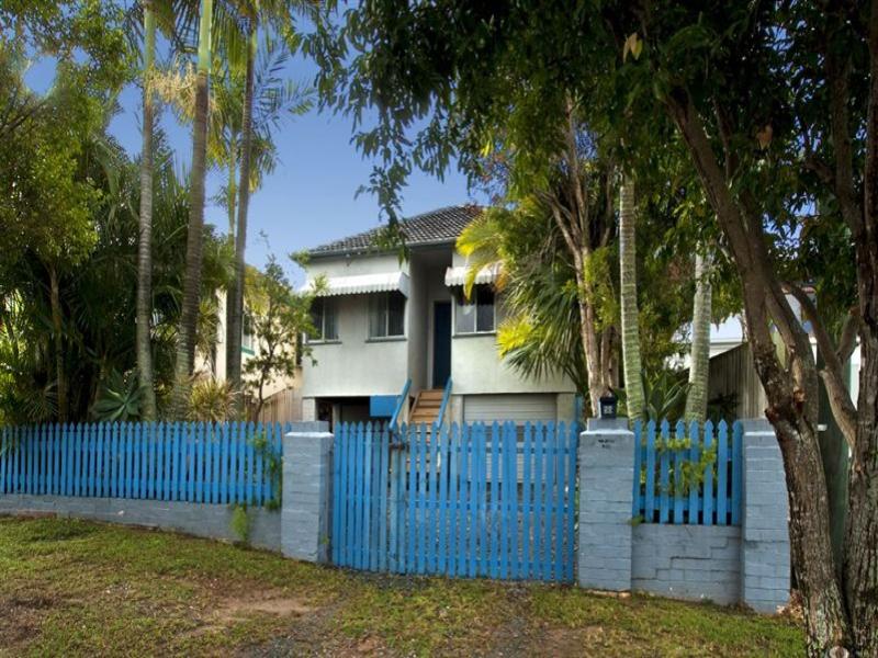 50 Hale street, Margate, Qld 4019 Property Details