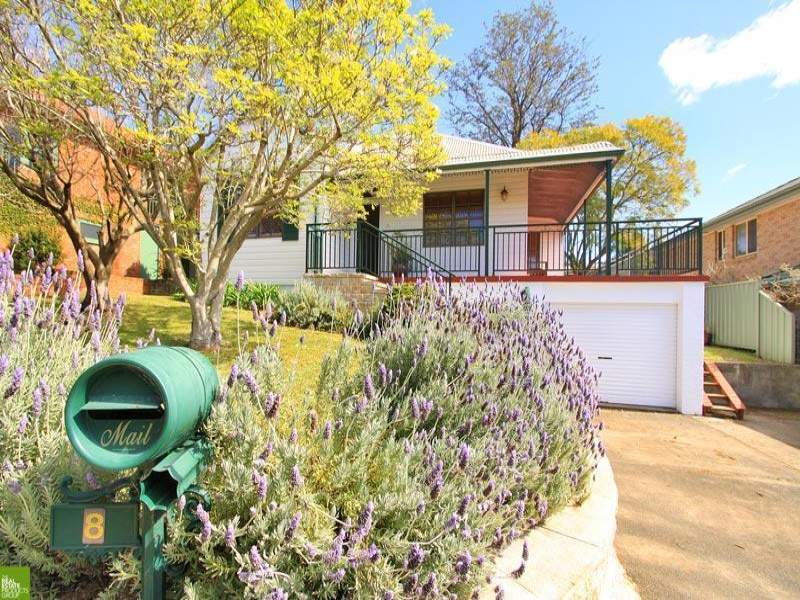 8 William Street, Keiraville, NSW 2500 Property Details