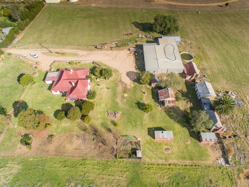 45 Old Monteagle Road, Young, NSW 2594