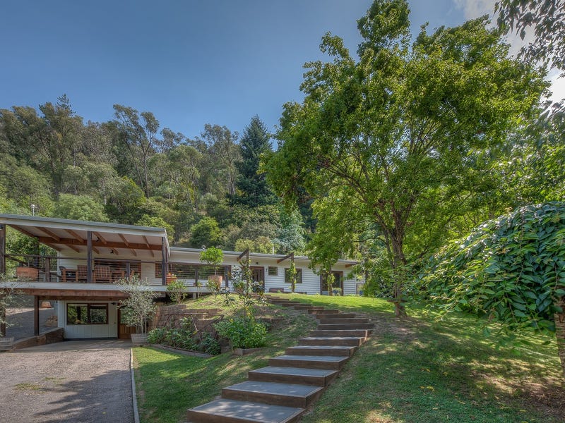 146 Delany Avenue, Bright, Vic 3741 House for Sale