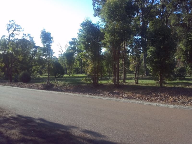 75 Chestnut Road, Jarrahdale, WA 6124