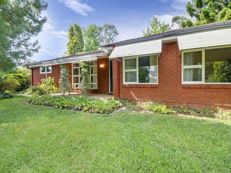 107 Clarke Rd, Hornsby, NSW 2077 Property Details