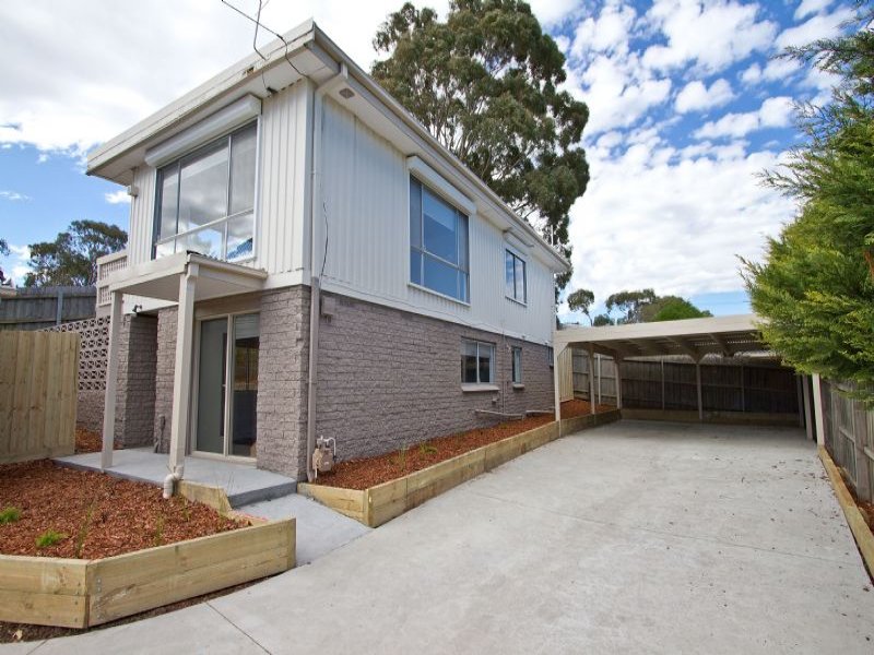 2/18 Maria Drive, Langwarrin, Vic 3910 Property Details