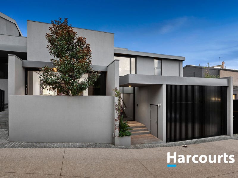 15C Evans Court, Toorak, Vic 3142 Property Details